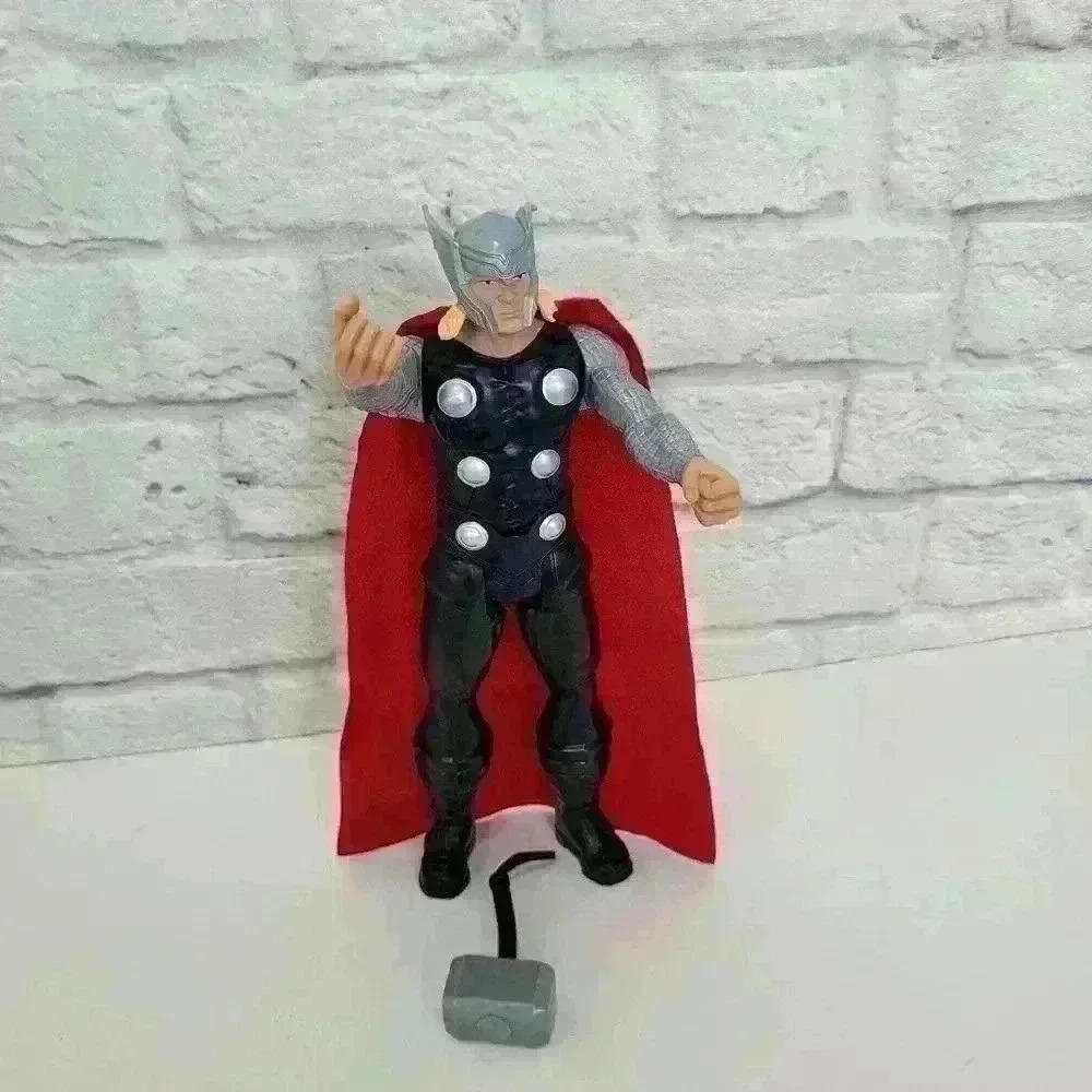 Marvel Avengers 12” Titan Hero Thor Figure - Picture 9 of 15
